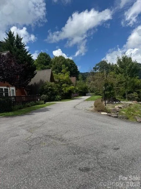 56 Chateau Lane Maggie Valley, NC 28751