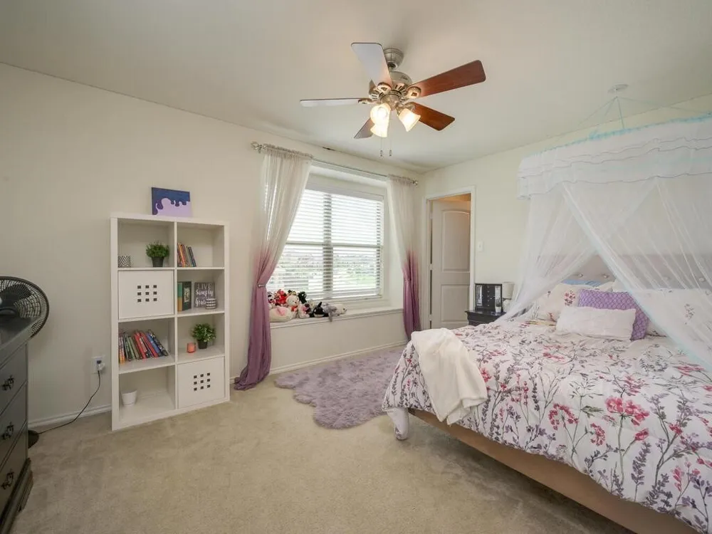 1304 Decatur Court Leander, TX 78641