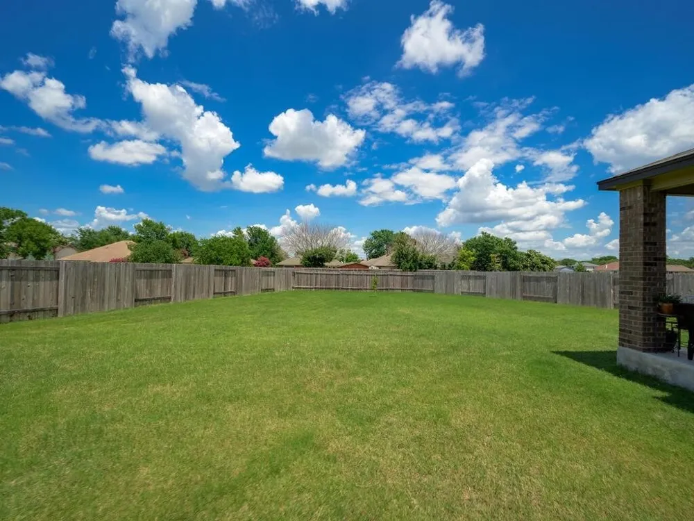 1304 Decatur Court Leander, TX 78641