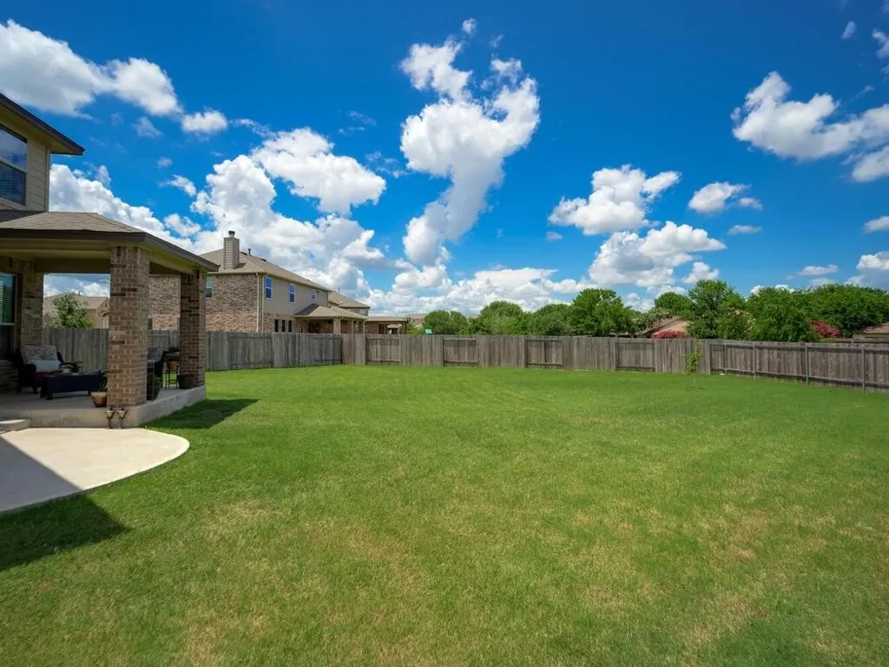 1304 Decatur Court Leander, TX 78641