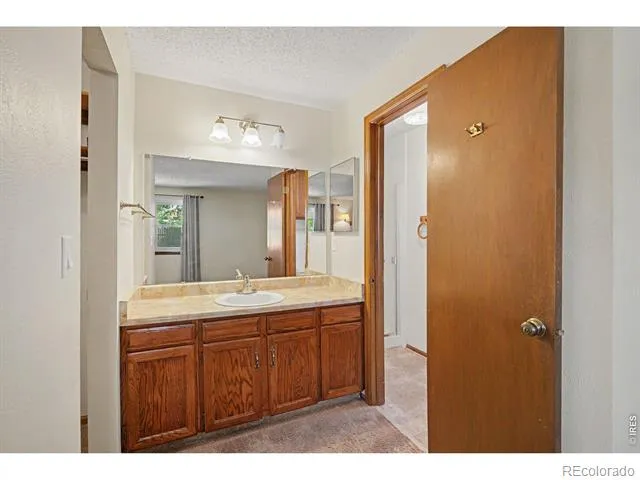 15047 E Greenwood Place Aurora, CO 80014