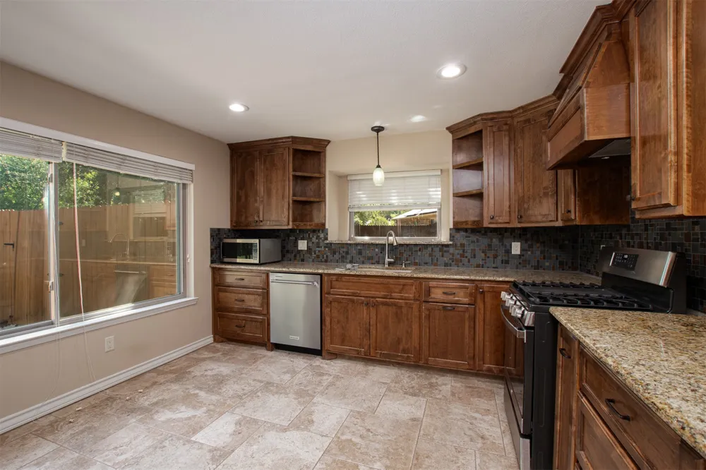 6620 Springhill Drive Watauga, TX 76148