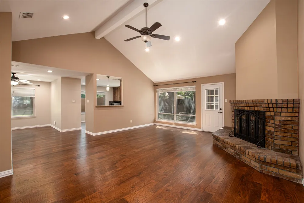 6620 Springhill Drive Watauga, TX 76148