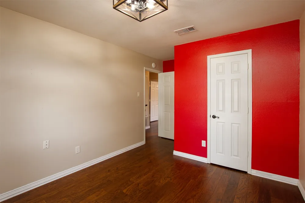 6620 Springhill Drive Watauga, TX 76148