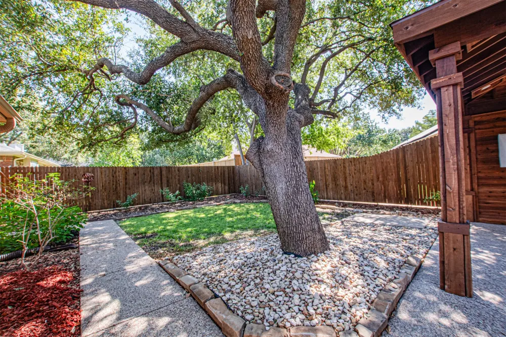 6620 Springhill Drive Watauga, TX 76148