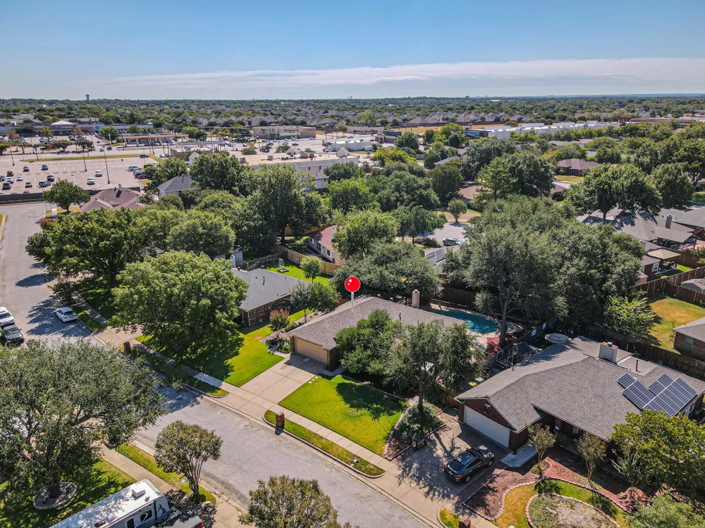 6620 Springhill Drive Watauga, TX 76148