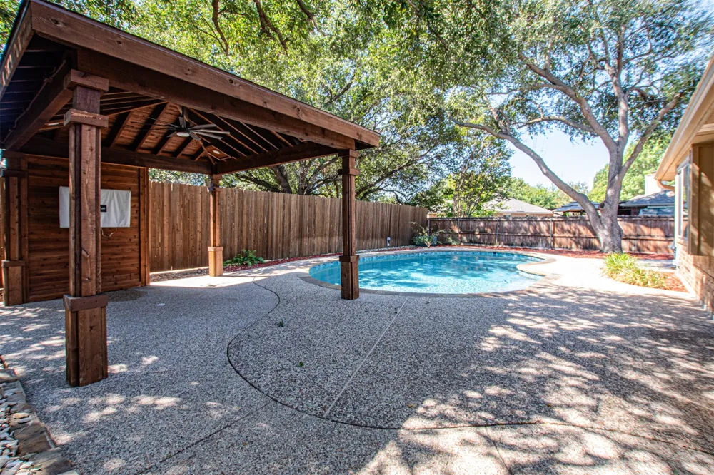 6620 Springhill Drive Watauga, TX 76148
