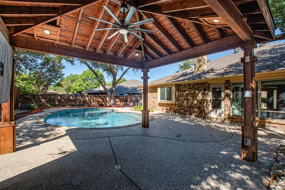 6620 Springhill Drive Watauga, TX 76148