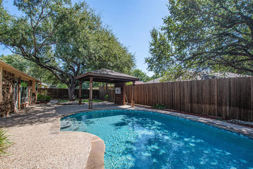 6620 Springhill Drive Watauga, TX 76148