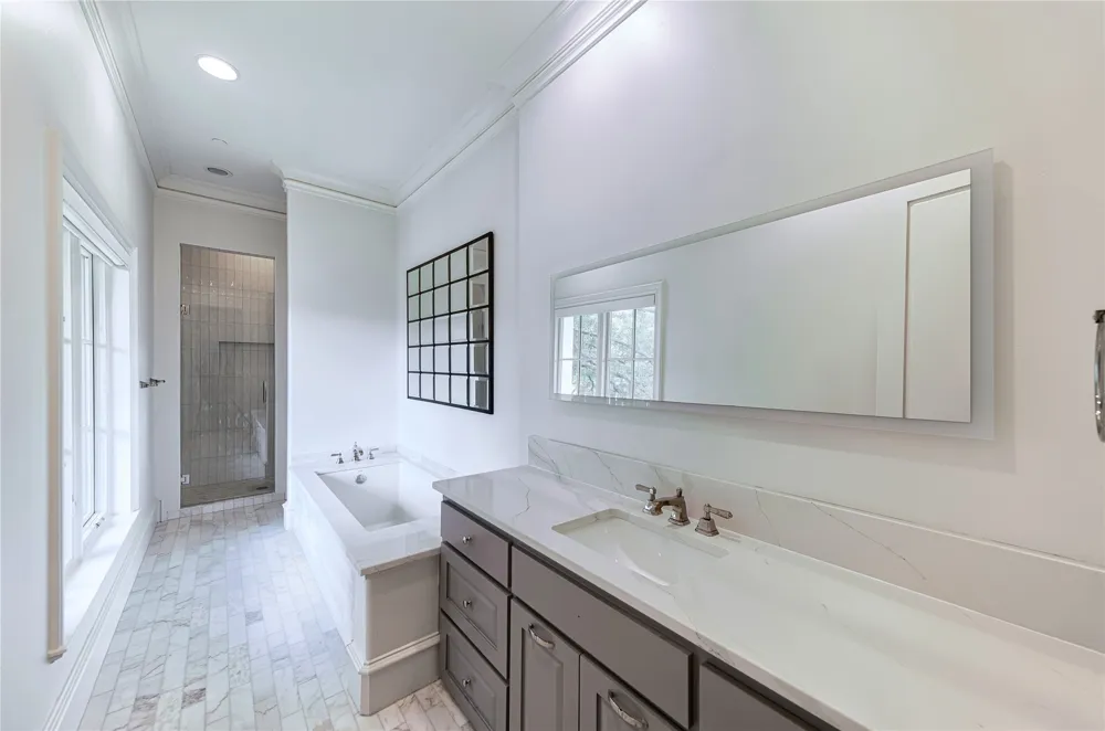 3548 Bryn Mawr University Park, TX 75225