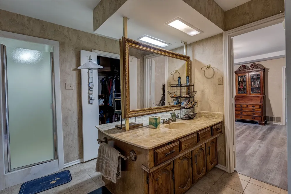 1426 Marlene Place DeSoto, TX 75115