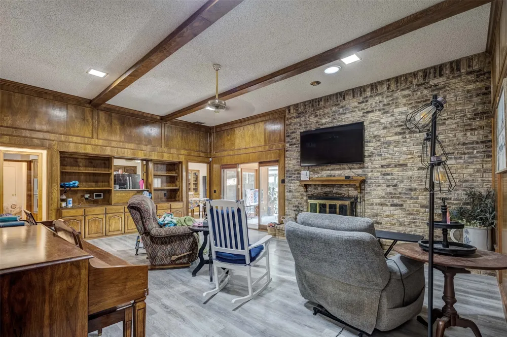 1426 Marlene Place DeSoto, TX 75115