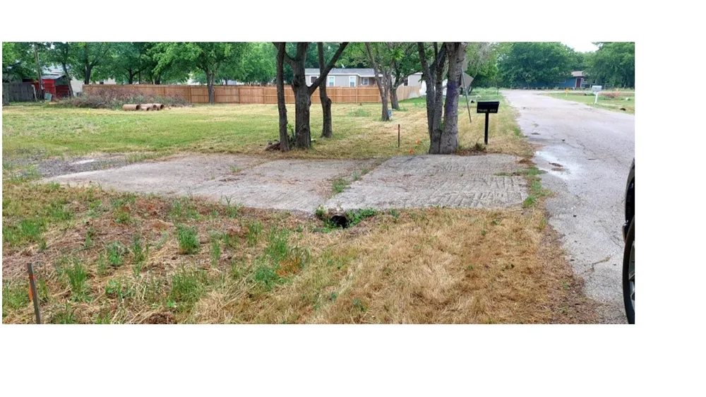 4251 Thousand Oaks Drive Argyle, TX 76226
