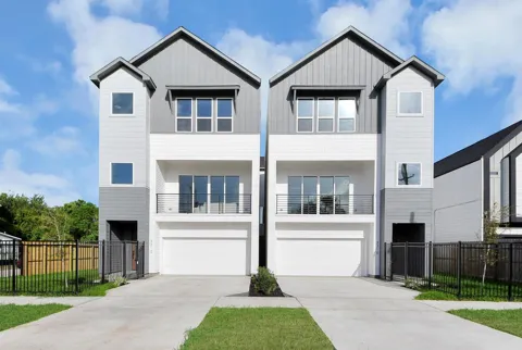 3312 Live Oak Street