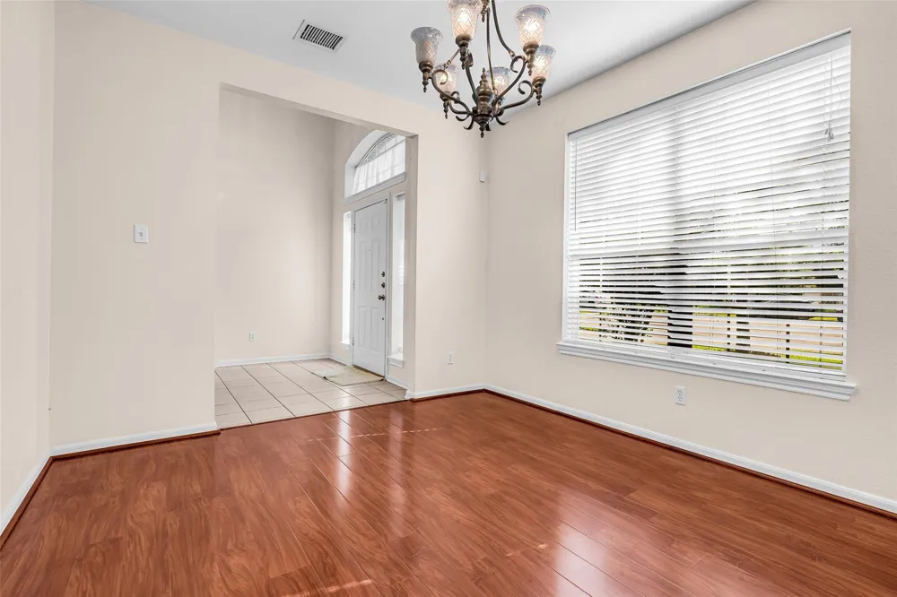 9502 Bending Willow Lane Houston, TX 77064
