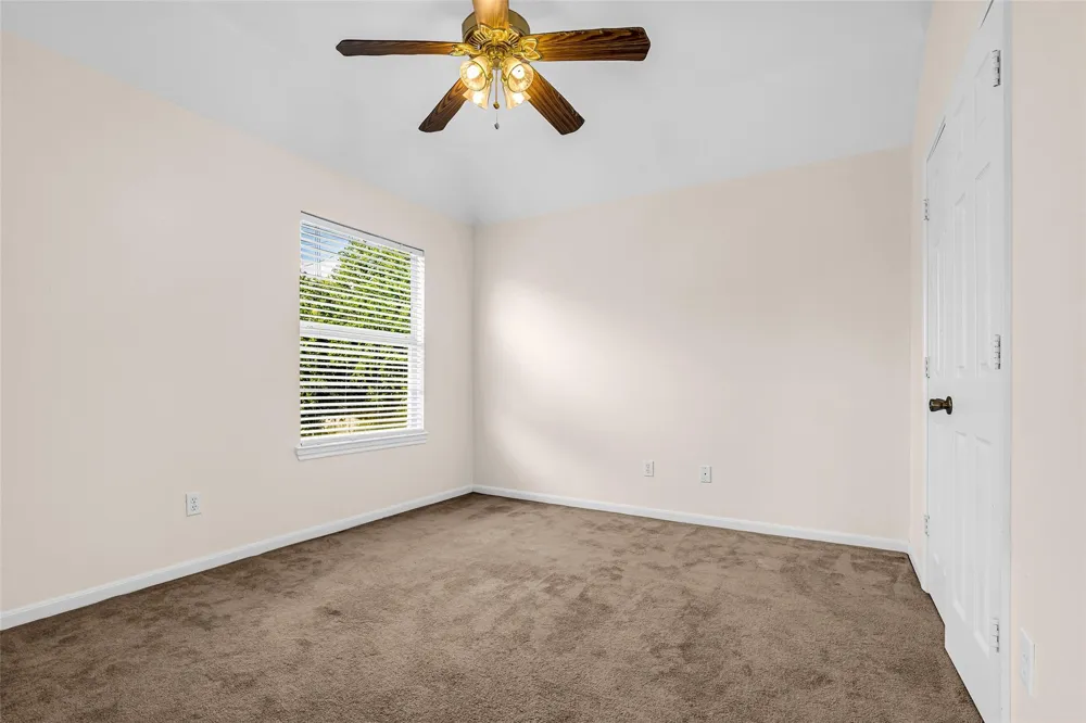 9502 Bending Willow Lane Houston, TX 77064
