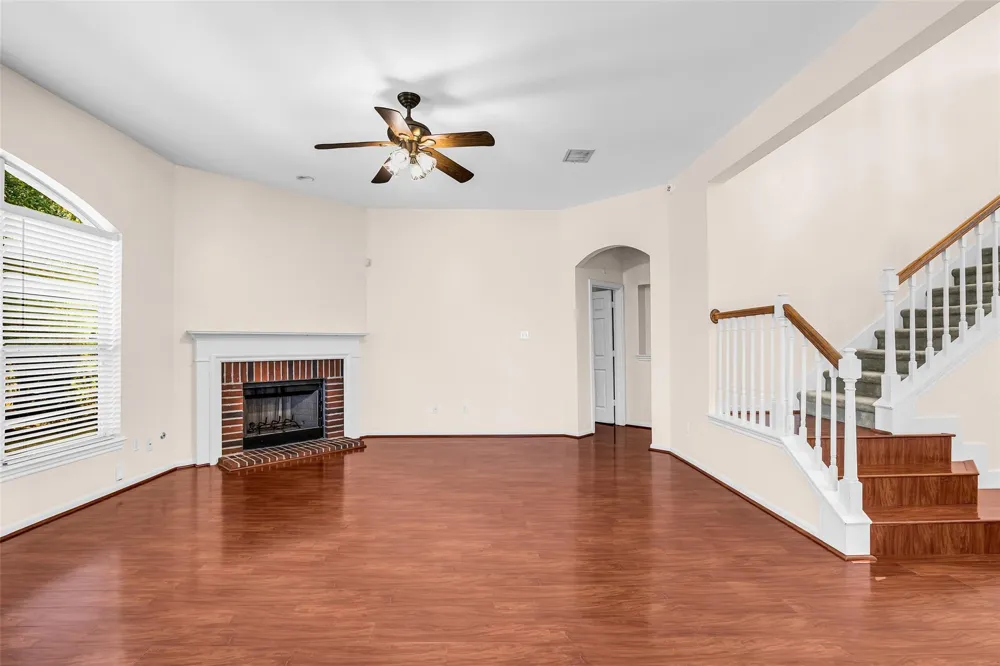 9502 Bending Willow Lane Houston, TX 77064