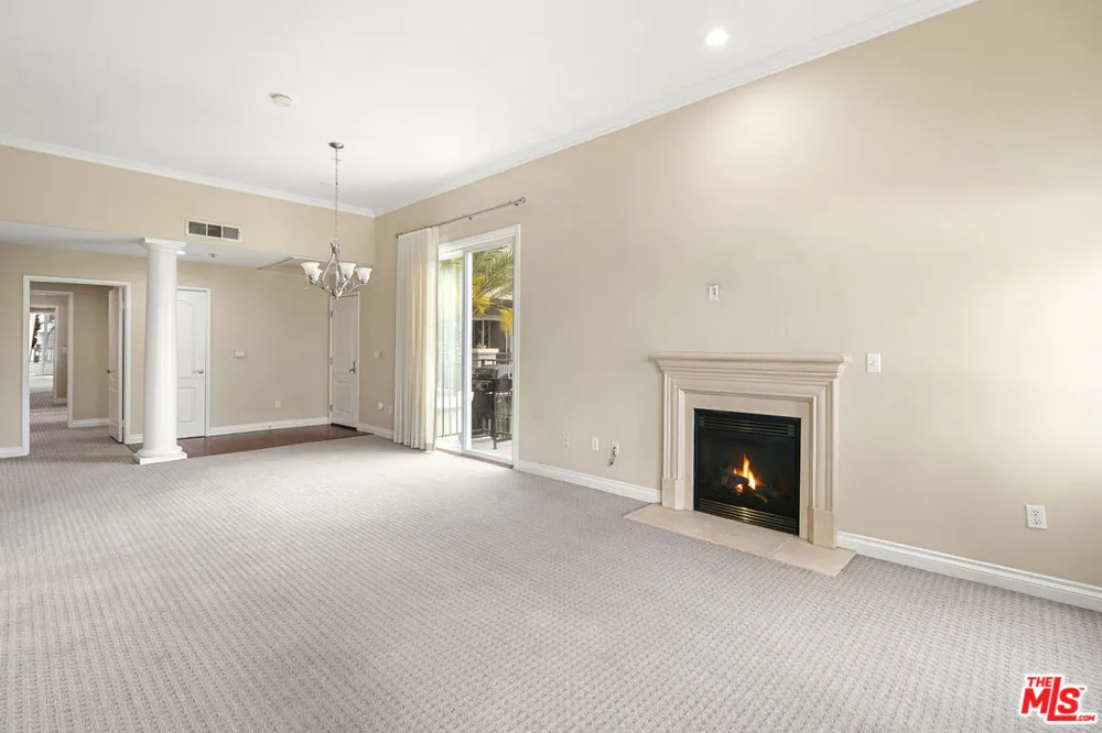 4060 Glencoe Avenue Marina del Rey, CA 90292