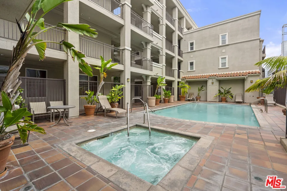 4060 Glencoe Avenue Marina del Rey, CA 90292