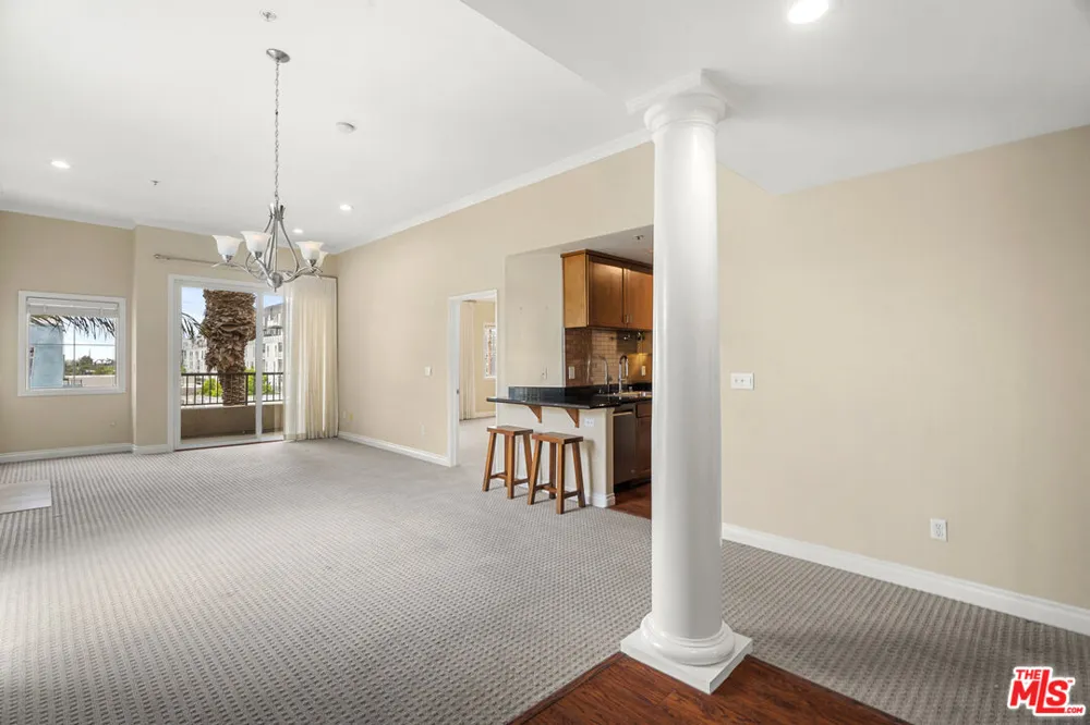 4060 Glencoe Avenue Marina del Rey, CA 90292