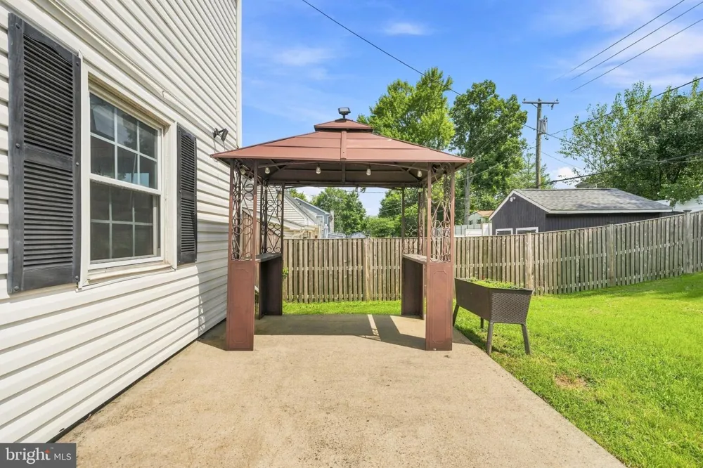 2727 KEYSTONE LANE Bowie, MD 20715