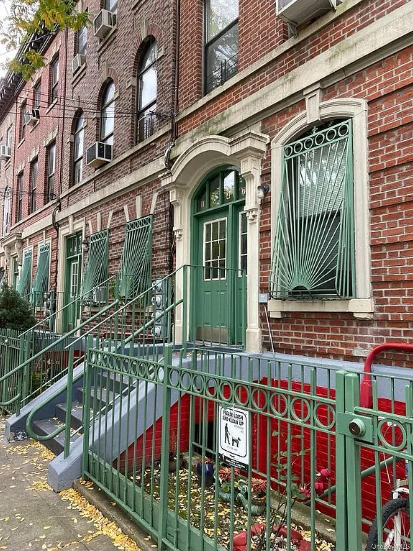 1047 Faile Street #1047A Bronx, NY 10459