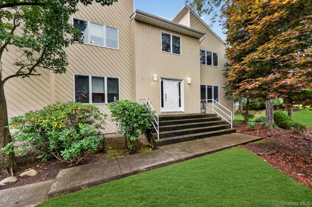 14 Lowell Drive New City, NY 10956
