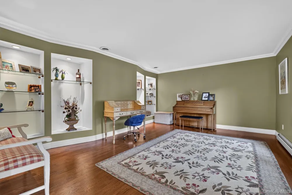 14 Lowell Drive New City, NY 10956