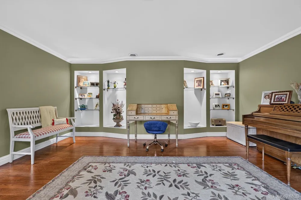 14 Lowell Drive New City, NY 10956