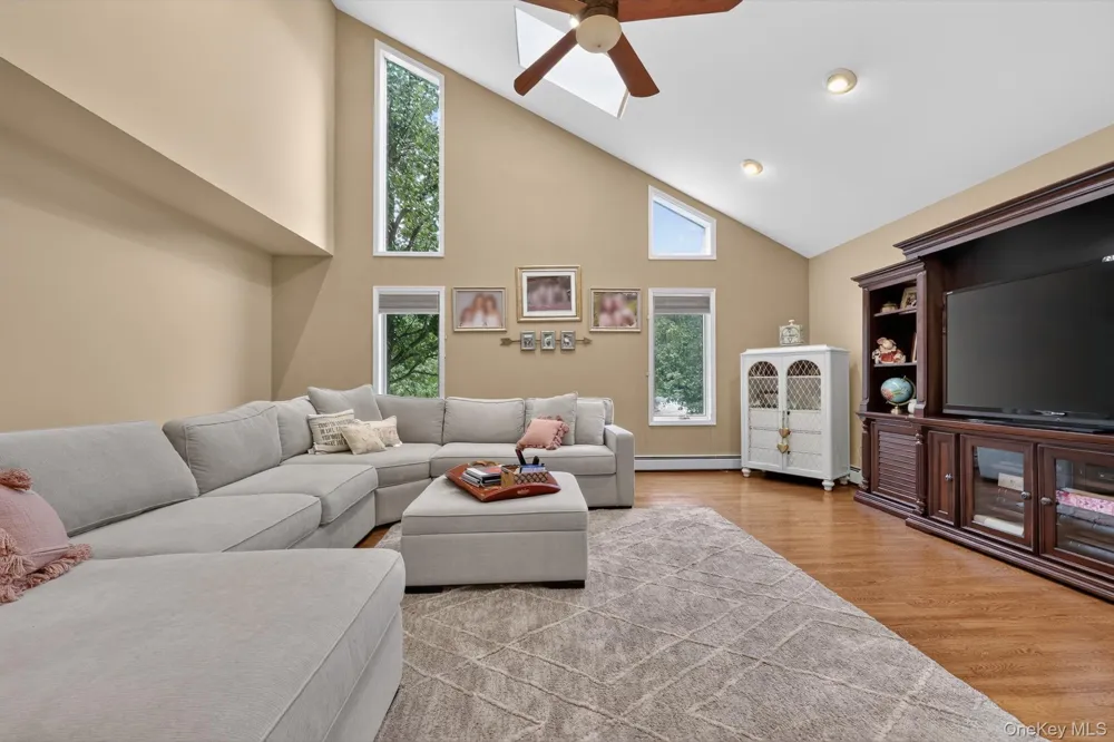 14 Lowell Drive New City, NY 10956