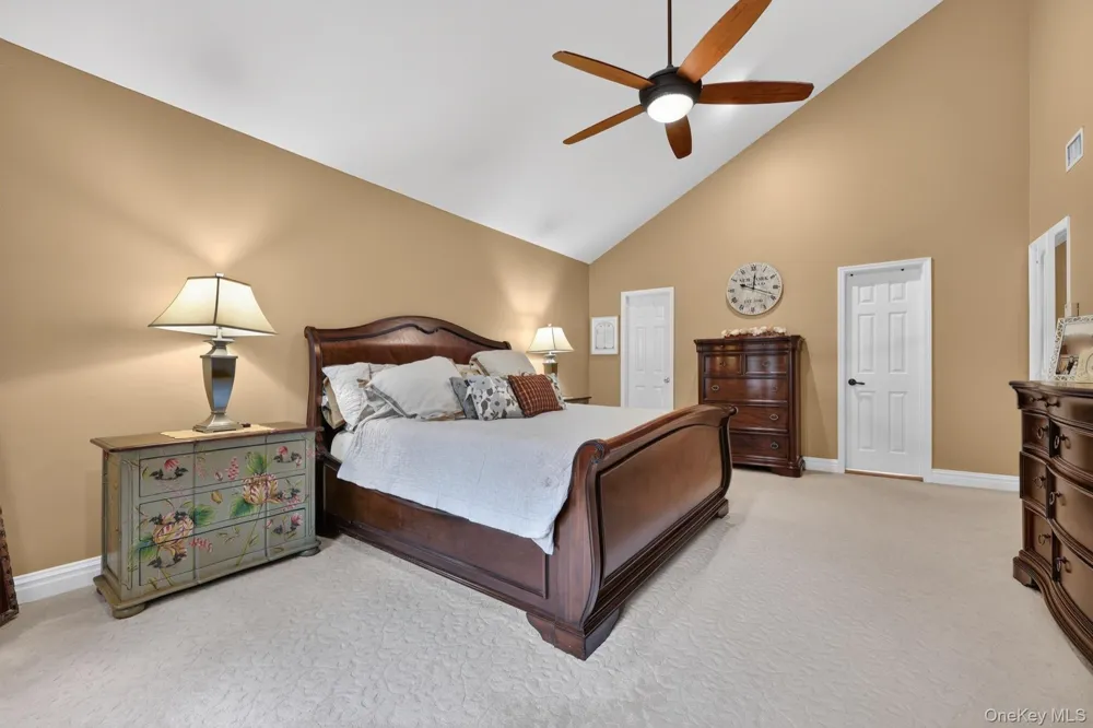 14 Lowell Drive New City, NY 10956