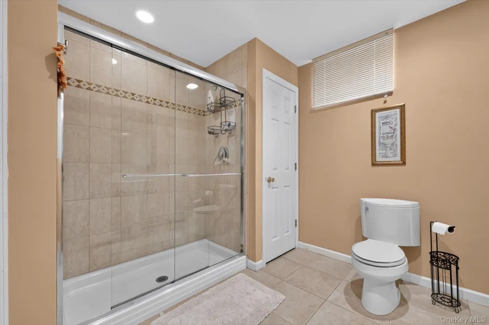 14 Lowell Drive New City, NY 10956