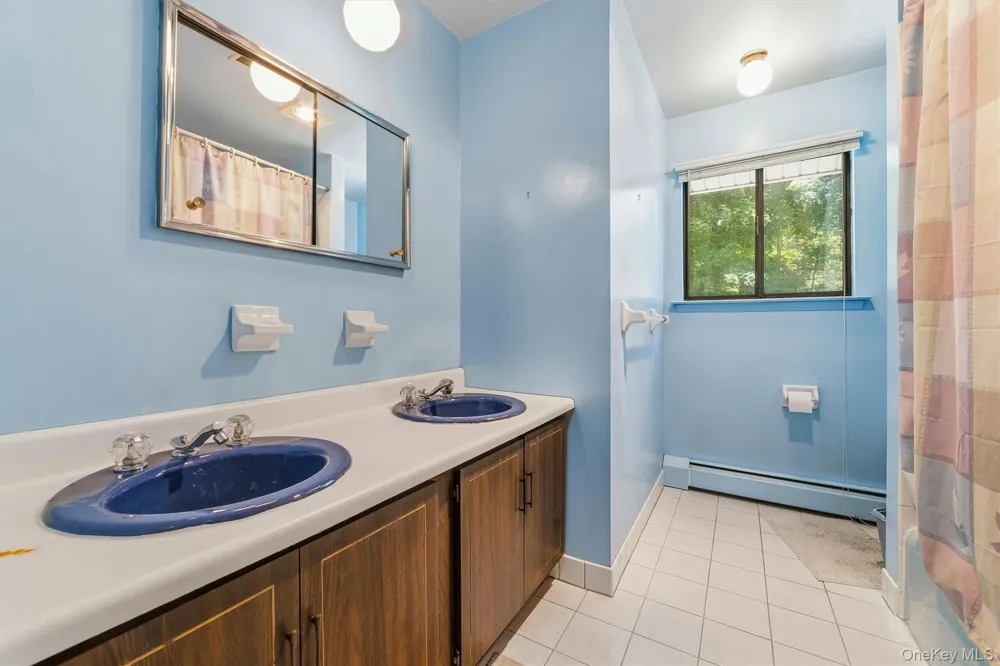 2 Peter A Beet Drive Cortlandt Manor, NY 10567