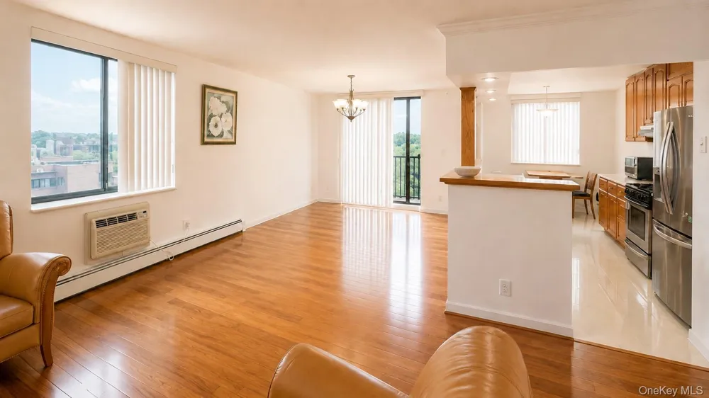 14477 Roosevelt Avenue #8G Flushing, NY 11354