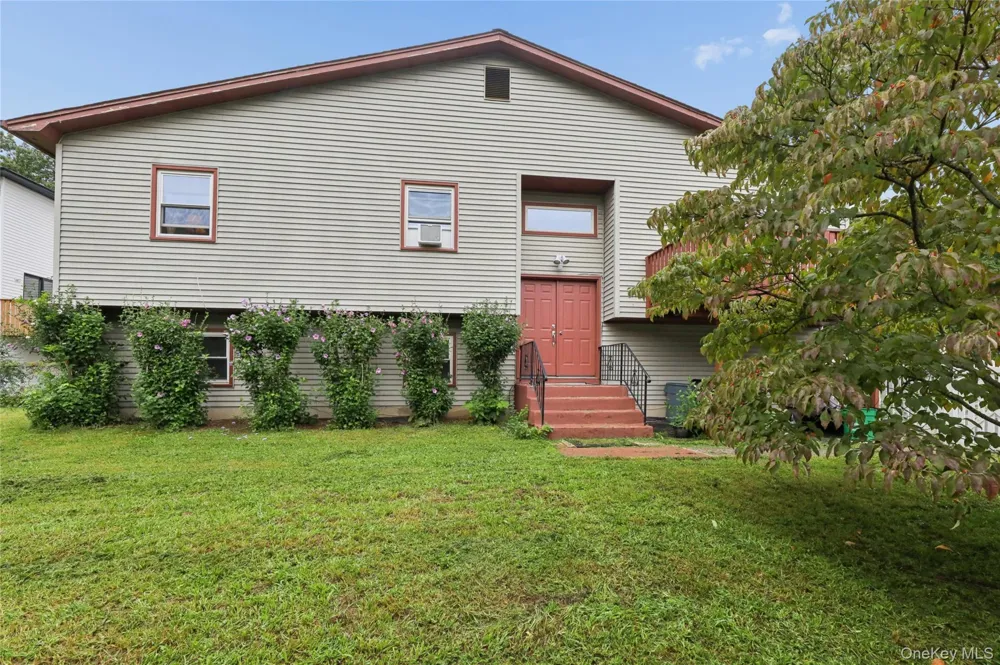 36 Singer Avenue Spring Valley, NY 10977
