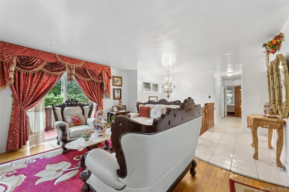 36 Singer Avenue Spring Valley, NY 10977