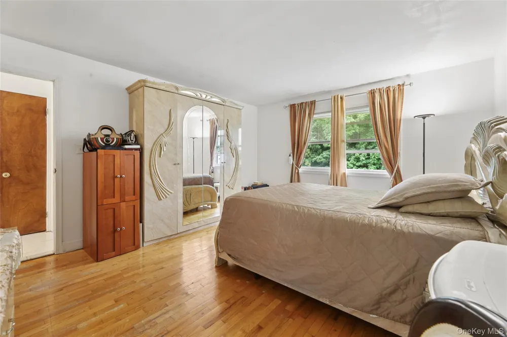 36 Singer Avenue Spring Valley, NY 10977