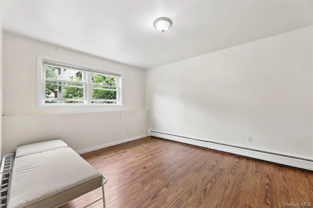 36 Singer Avenue Spring Valley, NY 10977
