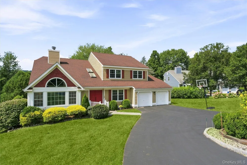 28 E Hill Road Cortlandt Manor, NY 10567