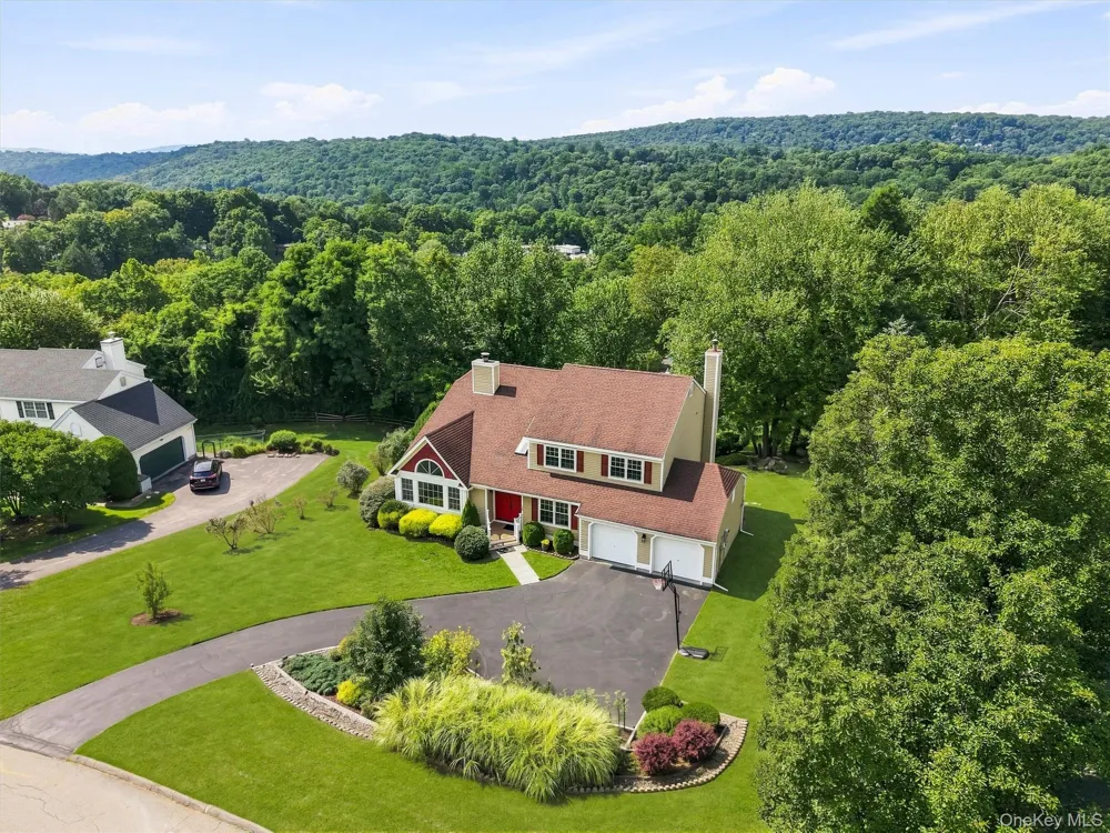 28 E Hill Road Cortlandt Manor, NY 10567