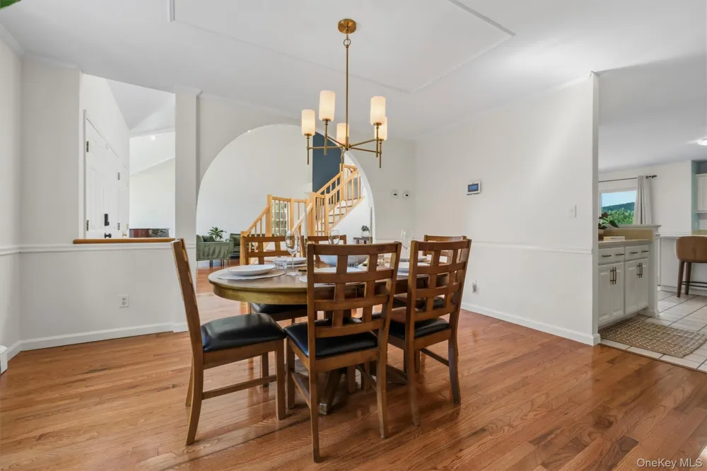 28 E Hill Road Cortlandt Manor, NY 10567
