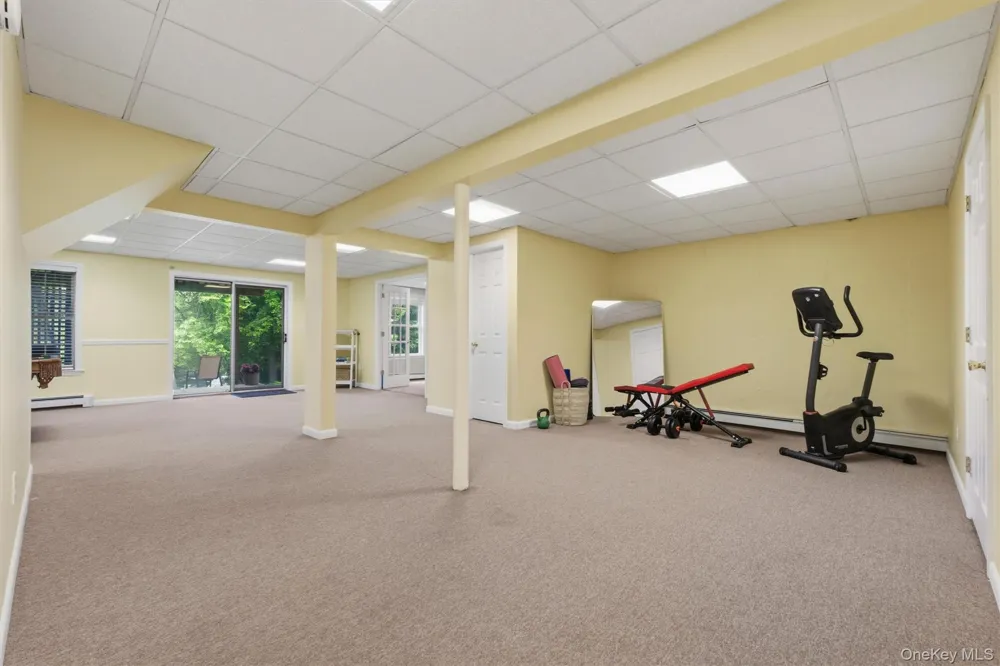 28 E Hill Road Cortlandt Manor, NY 10567