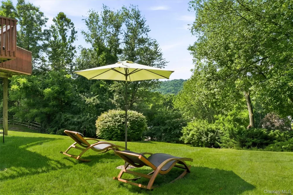 28 E Hill Road Cortlandt Manor, NY 10567