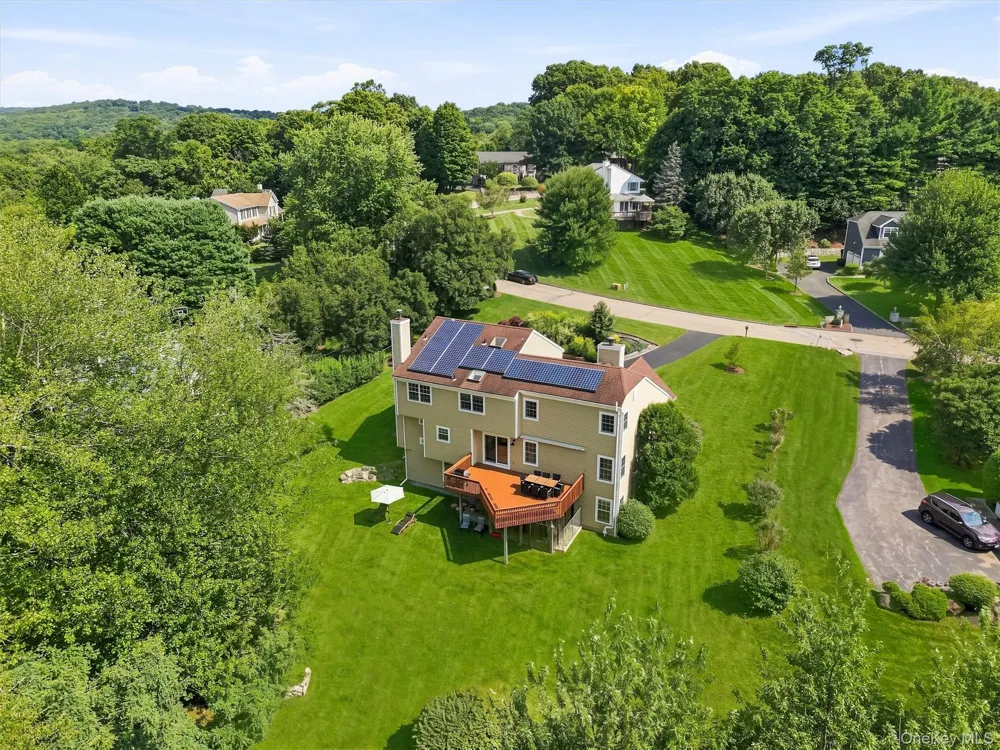 28 E Hill Road Cortlandt Manor, NY 10567