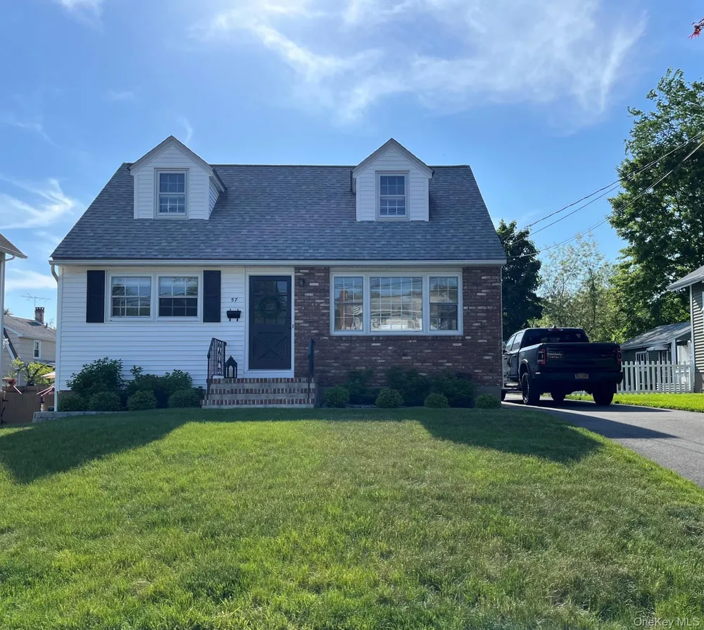 57 Riverside Drive Suffern, NY 10901