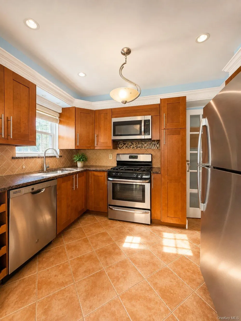 2130 Batchelder Street Brooklyn, NY 11229