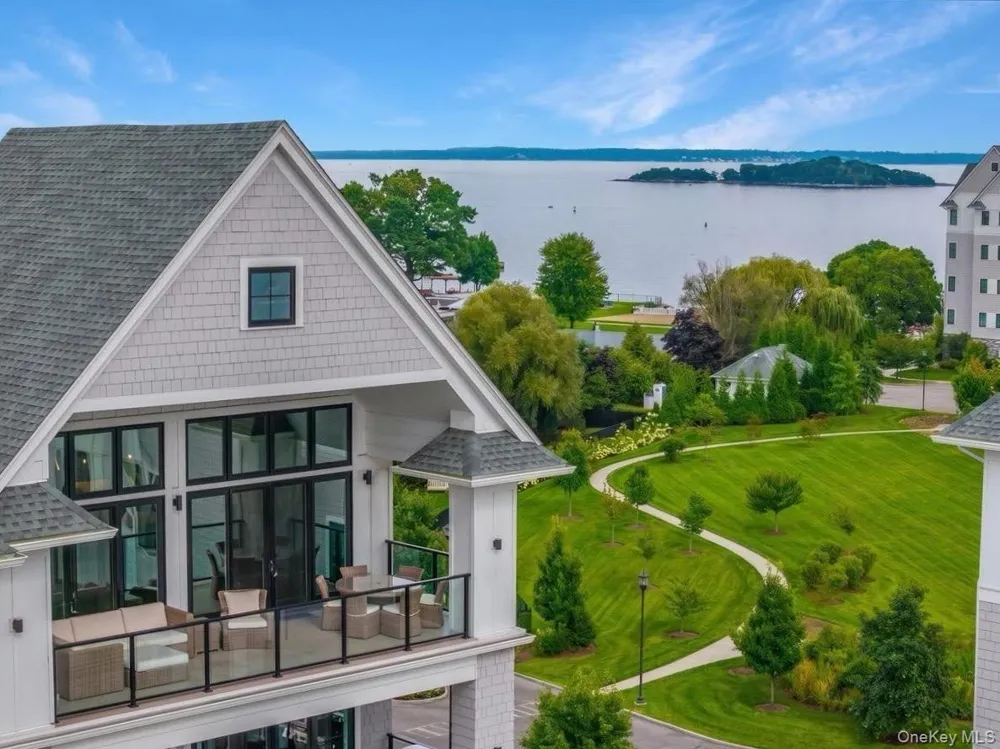710 Davenport Avenue #7 New Rochelle, NY 10805