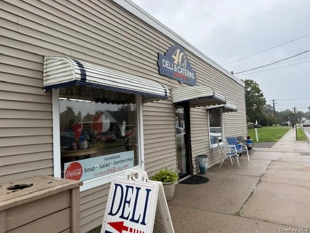 511 Northville Turnpike Riverhead, NY 11901