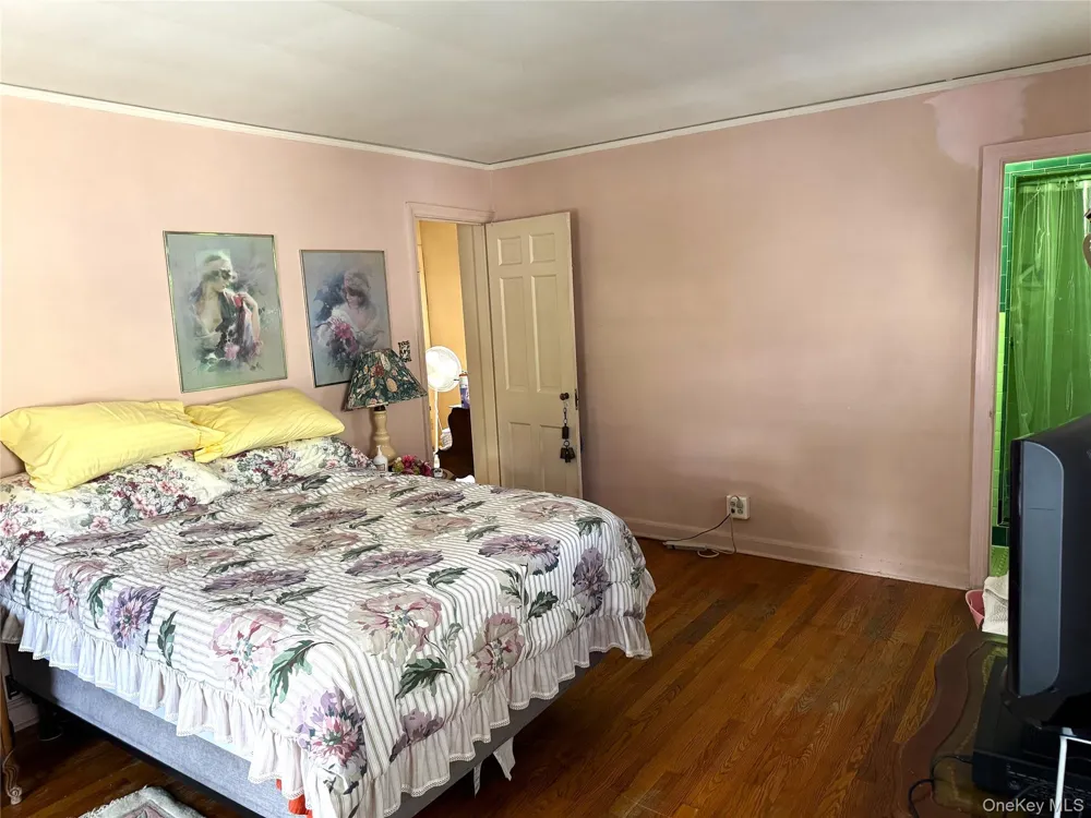20 Elaine Terrace Yonkers, NY 10701