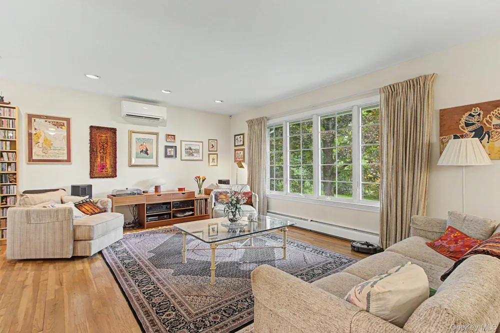 1564 Old Baldwin Road Yorktown Heights, NY 10598